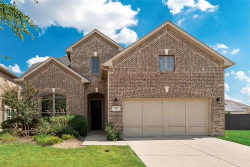 5104 Shallow Pond Dr, Aubrey, TX, 76227-1928 | Card Image
