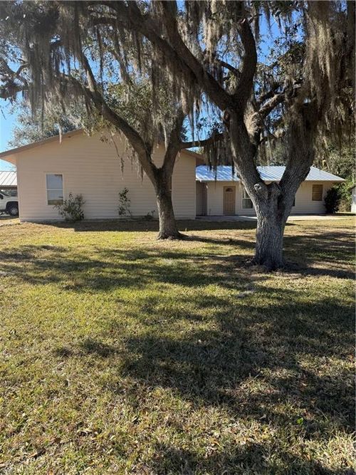 2687 Old Lakeport Rd, MOORE HAVEN, FL, 33471-7967 | Card Image