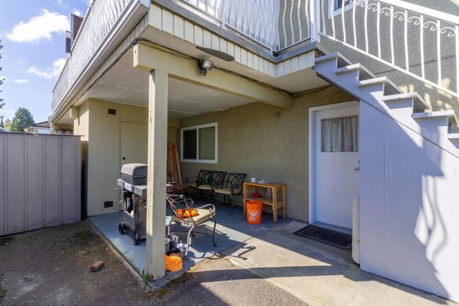 3680 Godwin Avenue, Home with 10 bedrooms, 4 bathrooms and 2 parking in Burnaby BC | Image 15