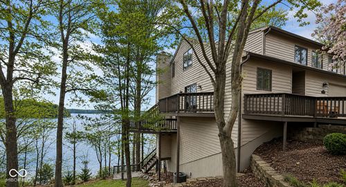 15-2072 E Waters Edge Dr, Bloomington, IN, 47401-8496 | Card Image