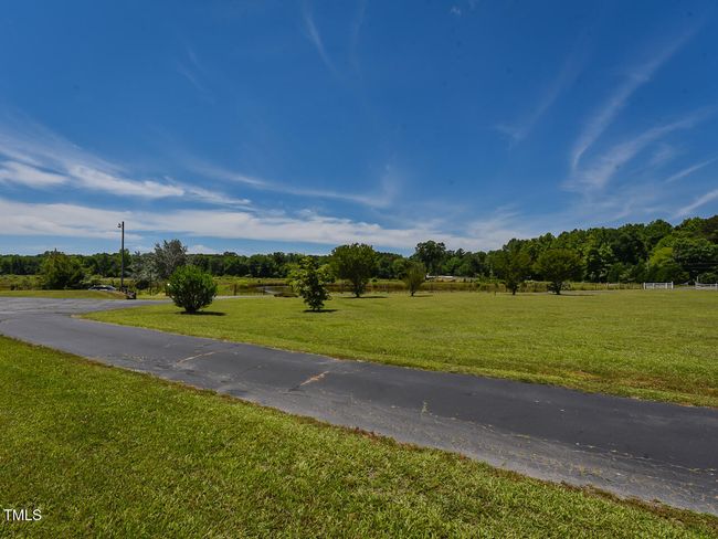 Exterior - front yard 2- OK | Image 8