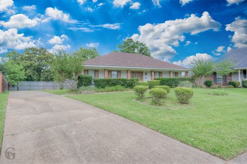 1407 Edgemont Cir, Bossier City, LA, 71111-2200 | Card Image