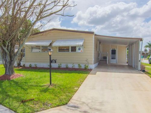 225 Ne Forrest Court, Jensen Beach, FL, 34957 | Card Image