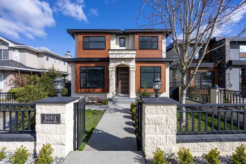 5001 Dover St, Burnaby, BC, V5H1R4 | Card Image
