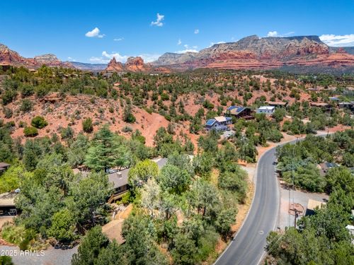 451 Brewer Rd, Sedona, AZ, 86336-6018 | Card Image