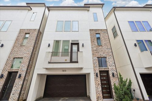 1613 Crockett Street, Houston, TX, 77007 | Card Image