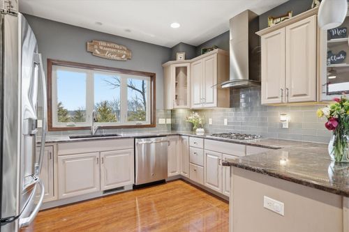 N7026 County Road Dd, Burlington, WI, 53105-2605 | Card Image
