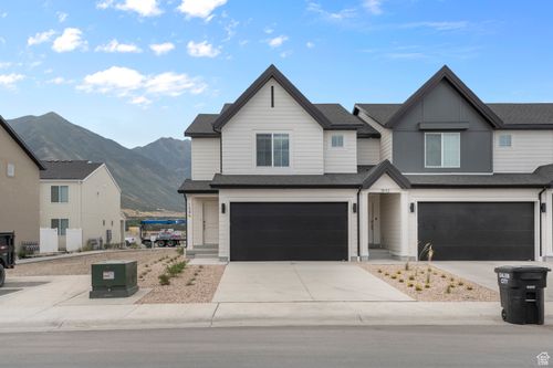 1462 E 720 N, Salem, UT, 84653-4711 | Card Image