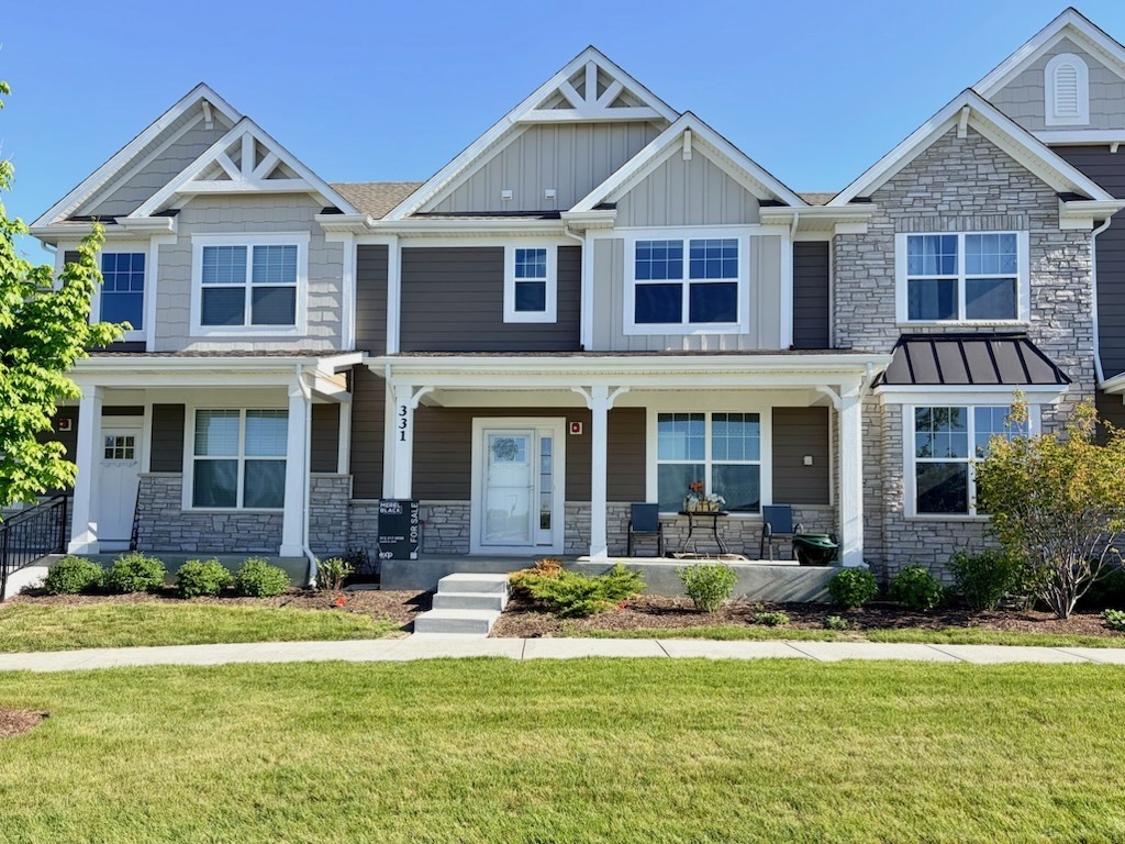 Residential Lease in Buffalo Grove 3