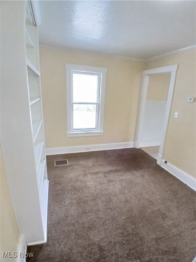 32 E Faith St, House other with 1 bedrooms, 1 bathrooms and null parking in Struthers OH | Image 6