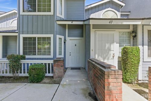 41-2600 Brookside Drive, Bakersfield, CA, 93311 | Card Image