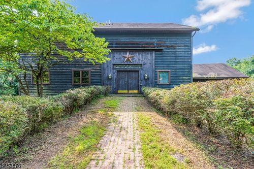 1570 Harbourton Rocktown Rd, LAMBERTVILLE, NJ, 08530-3001 | Card Image
