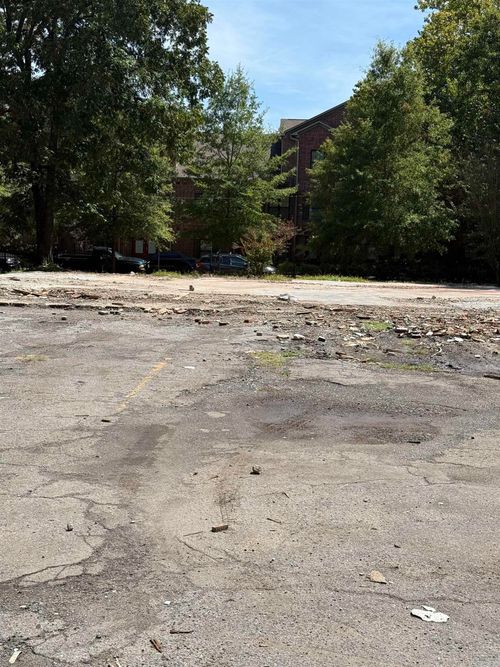 1310 Louisiana St, Little Rock, AR, 72202-4957 | Card Image