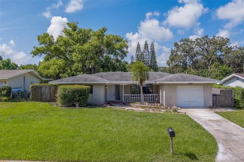 1946 Sierra Cir S, Largo, FL, 33770-2136 | Card Image