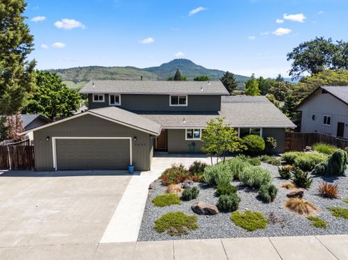 2642 Hawaiian Ave, Medford, OR, 97504-5034 | Card Image