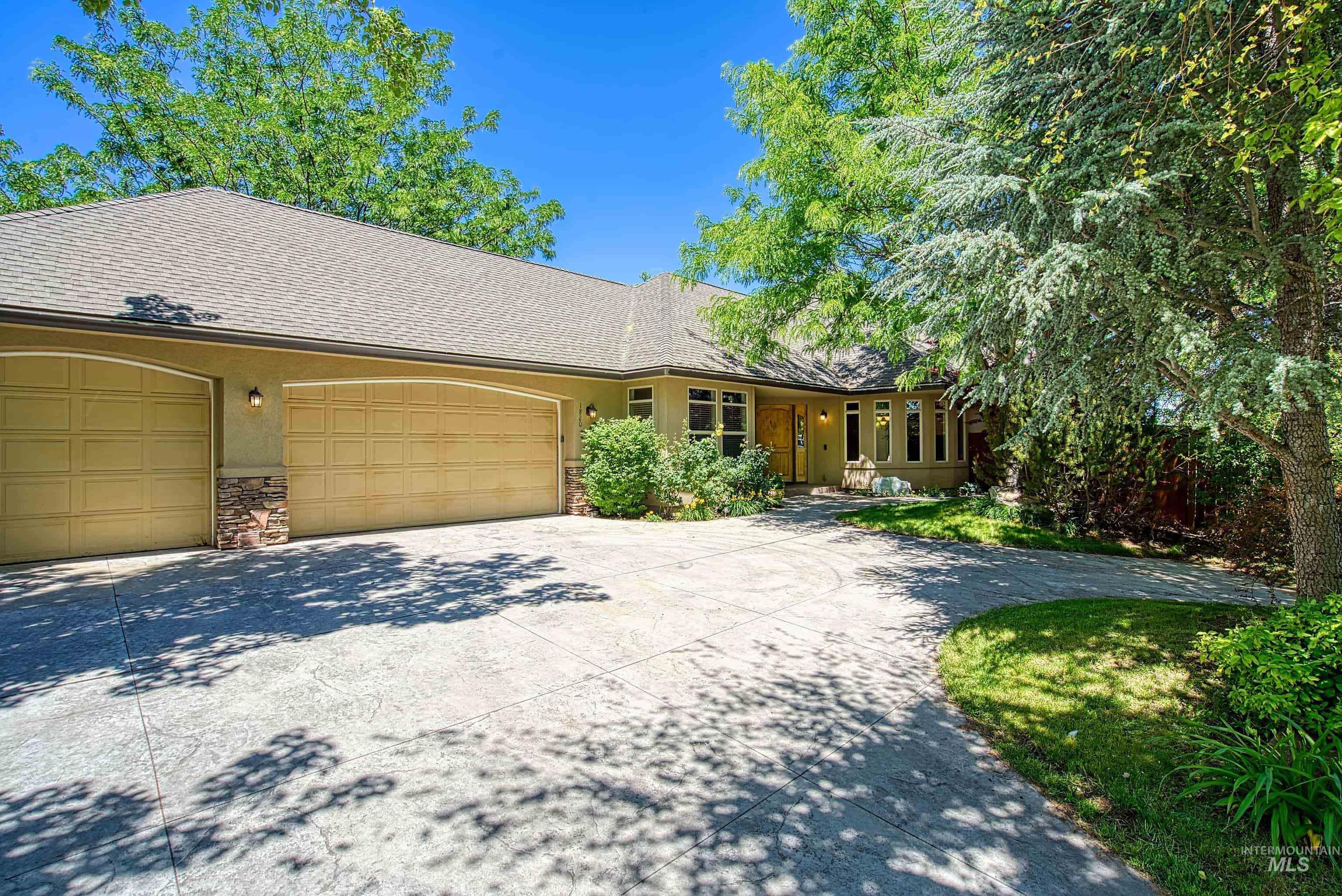 Bowstring St, Meridian, ID 83642