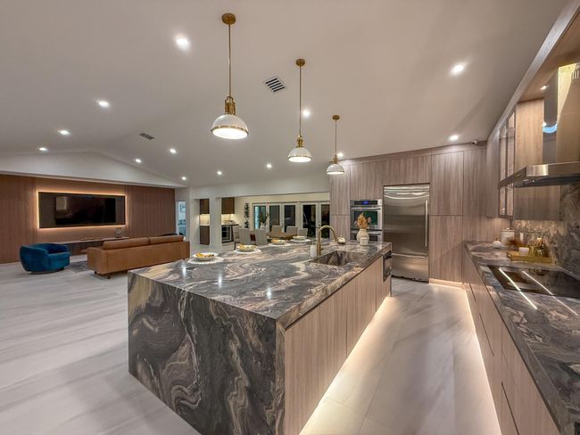 13900 Mustang Trl, House other with 5 bedrooms, 6 bathrooms and null parking in Southwest Ranches FL | Image 24