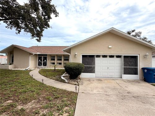 11450 Linden Dr, Spring Hill, FL, 34608-5142 | Card Image