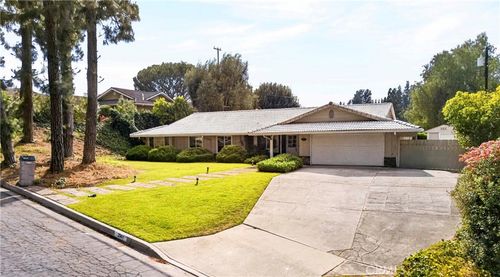 2961 Juanita Pl, Fullerton, CA, 92835-2403 | Card Image