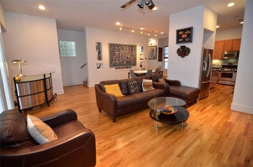 unit-b-5427 Kansas St, Houston, TX, 77007-1142 | Card Image