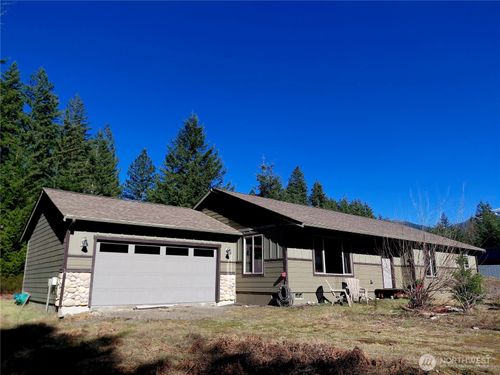 105 Jack Fir Ct E, Packwood, WA, 98361-5004 | Card Image