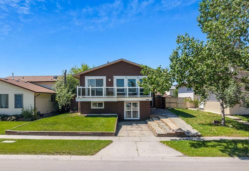 6824 Temple Drive Ne, Calgary, AB, T1Y4X8 | Card Image