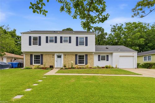 4928 Brandywine Dr, Virginia Beach, VA, 23464-2934 | Card Image