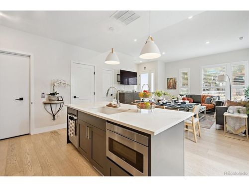 2083 S Milwaukee St, Denver, CO, 80210-3520 | Card Image