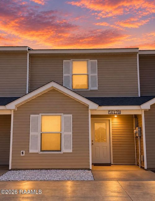 b-1612 Dehart Dr, New Iberia, LA, 70560-7161 | Card Image