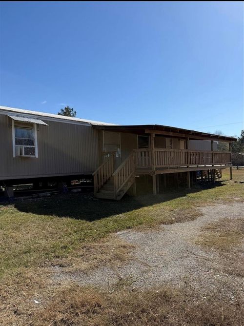 1217 County Road 3404, Cleveland, TX, 77327-2591 | Card Image