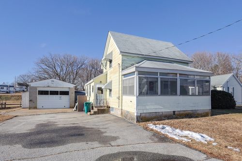 75 Ottawa St., Attleboro, MA, 02703 | Card Image