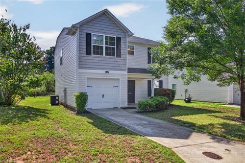 4047 Parkside Meadow Ct, Winston-Salem, NC, 27127-7475 | Card Image