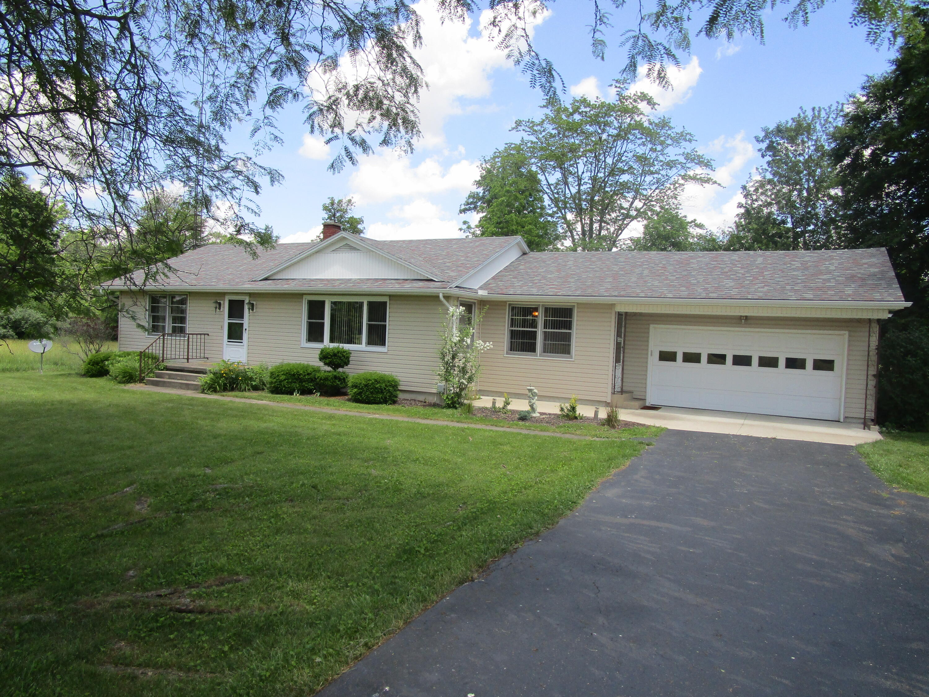 Thompson Schiff Rd, Sidney, OH 45365