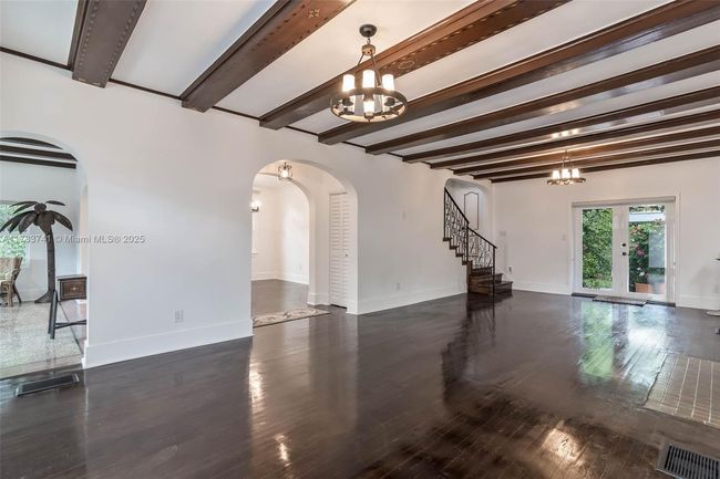 2341 Sw 16 Th Ter, House other with 4 bedrooms, 5 bathrooms and null parking in Miami FL | Image 9