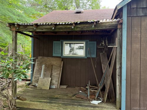 102 Hillair Rd, Lake Peekskill, NY, 10537-1011 | Card Image