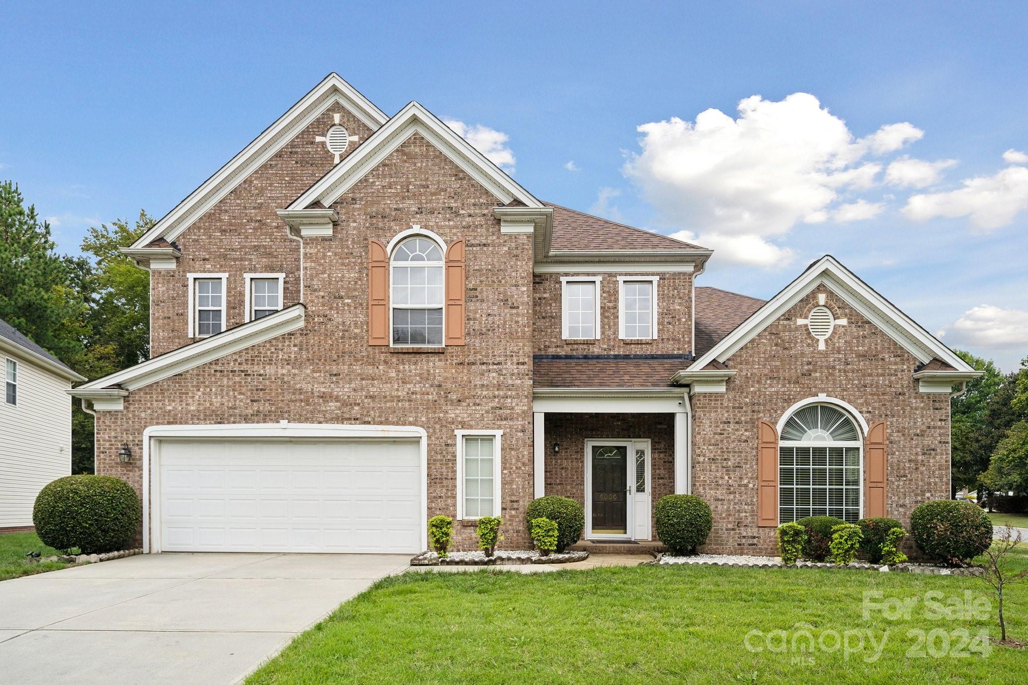Hickory Hollow Ct, Harrisburg, NC 28075