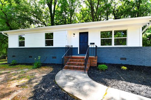 1513 Greenview Pl, Charlotte, NC, 28208-1724 | Card Image