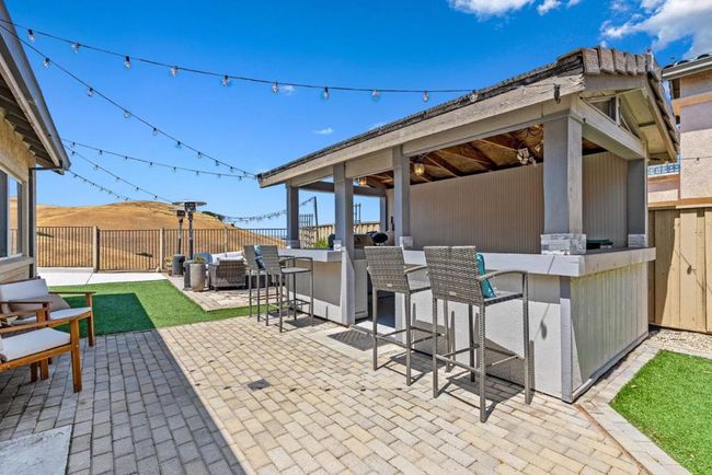 26446 Honor Ln, House other with 3 bedrooms, 2 bathrooms and 2 parking in Salinas CA | Image 11