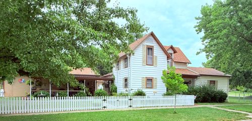 918 Denver St, Marion, KS, 66861-1312 | Card Image