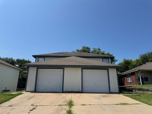 8133 Julie Ave, Fort Worth, TX, 76116-5013 | Card Image