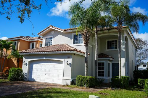 2904 Sw Venice Ct, Palm City, FL, 34990-8226 | Card Image