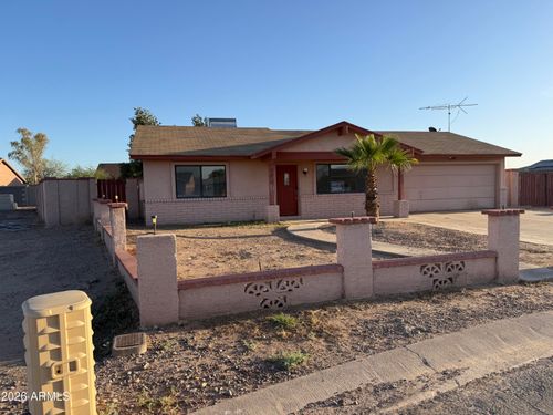 9957 W Pacifico Dr, Arizona City, AZ, 85123-8471 | Card Image
