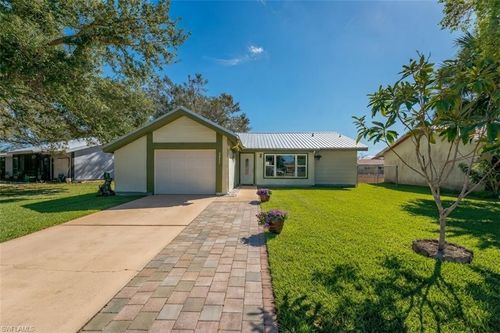 2015 Showboat Plz, LABELLE, FL, 33935 | Card Image