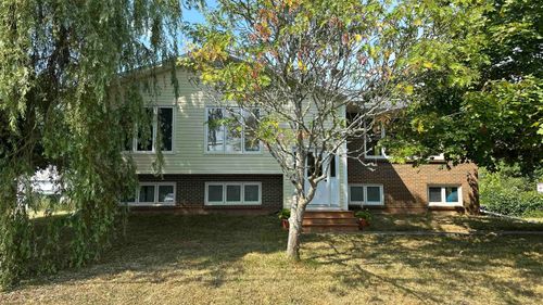 18 Alderney Dr, Enfield, NS, B2T1J7 | Card Image