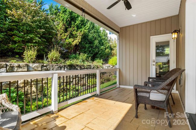 Imagine drinking your coffee in the morning on your own private patio | Image 37