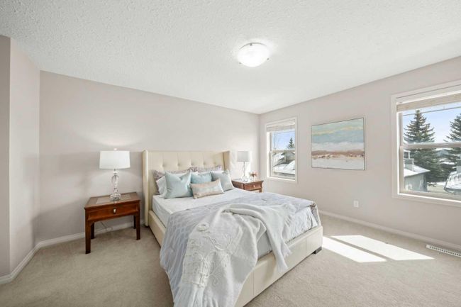 245 Springbank Terrace Sw, Home with 2 bedrooms, 2 bathrooms and 4 parking in Calgary AB | Image 25