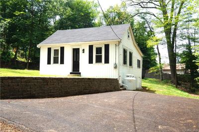 408 Fourth Road, House other with 3 bedrooms, 1 bathrooms and null parking in East Fishkill NY | Image 3