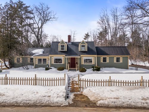 46 N Gorham Road, Gorham, ME, 04038 | Card Image