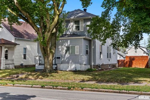 539 16th Ave, East Moline, IL, 61244-2016 | Card Image