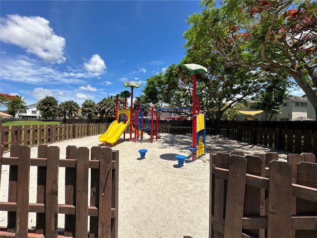 5020 Sw 154 Th Ave, House other with 4 bedrooms, 2 bathrooms and null parking in Miami FL | Image 29